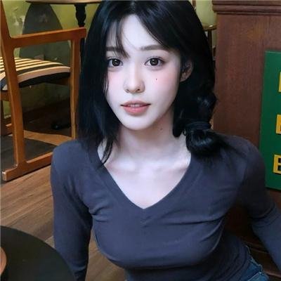 甜蜜寂寞女孩